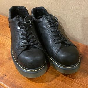Dr. Martens Mens Shoe